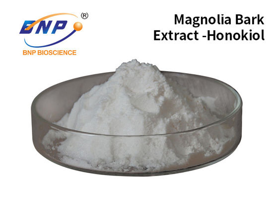 De natuurlijke Installatie vult het Witte Uittreksel Magnolol 98% van Magnoliaofficinalis aan